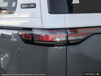 3rd Row Seat, AWD, Adaptive Cruise Control, Blind Spot Monitor, Navigation System, Parking Assist! T... (image 9)