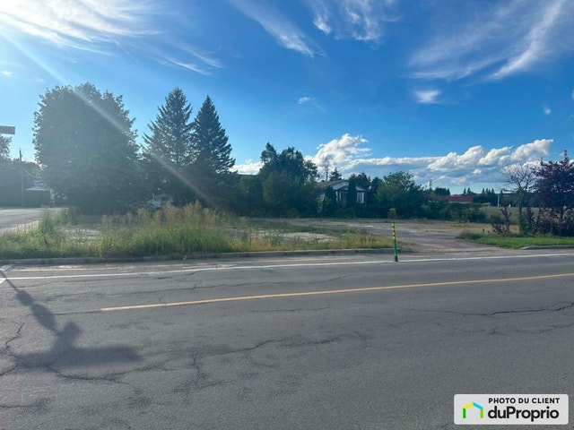 $725,000 - Commercial Lot for sale in Lachute — photo 2
