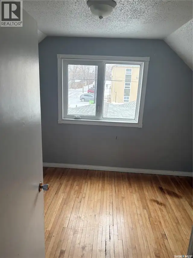 515 King STREET Weyburn, Saskatchewan in Houses for Sale in Regina - Image 11