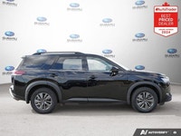 New Price! Odometer is 5059 kilometers below market average! Black 2024 Nissan Pathfinder SV 4WD 9-S... (image 5)