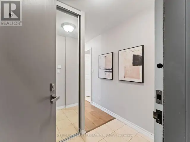 307 - 39 JARVIS STREET Toronto (Moss Park), Ontario62863315465602124