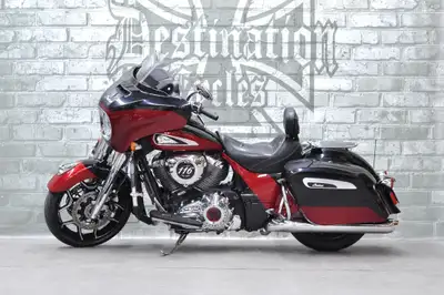 ONLY 22,200 km on this stunning, 2020 Indian Chieftain Elite! The pics don't do this Thunder Black V...