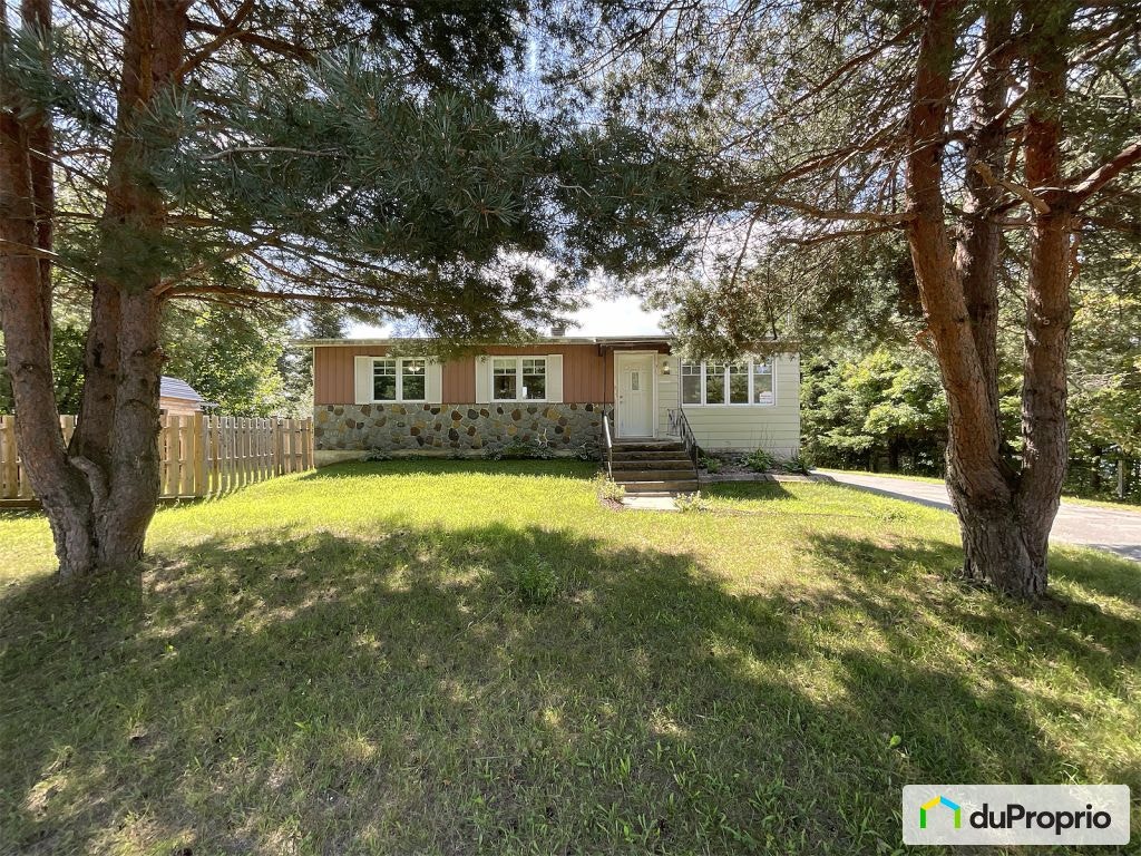 $315,000 - Bungalow for sale in St-Gabriel-De-Brandon — photo 1