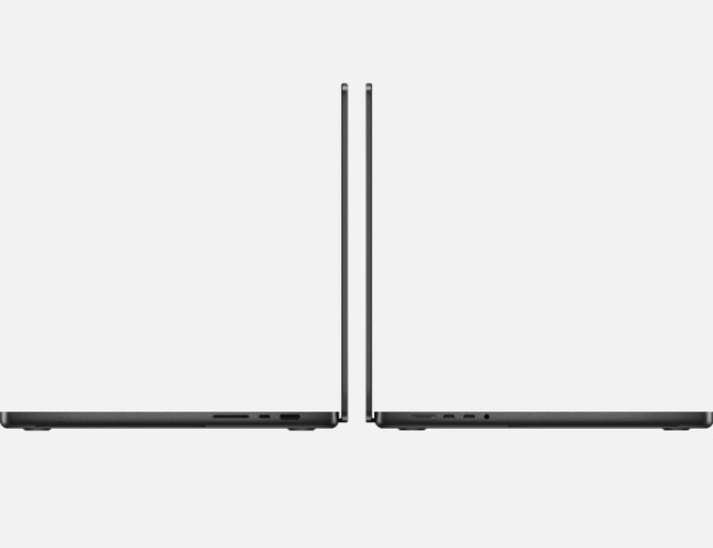 Macbook Pro 16" M3 Max | 36GB Ram | 1TB SSD | Black | 3 Year in Laptops in Mississauga / Peel Region - Image 4