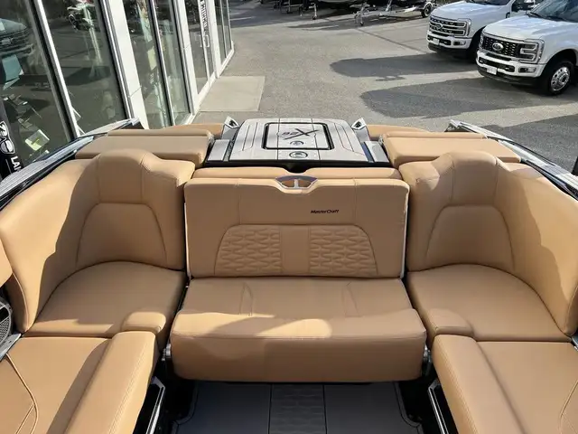 2022 Mastercraft X26 in Powerboats & Motorboats in St. Albert - Image 19