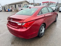 TIGER AUTO SALES LTD - Quality Pre-Owned Car Dealership - Located at 2275 Dundas St., London, Ontari... (image 4)