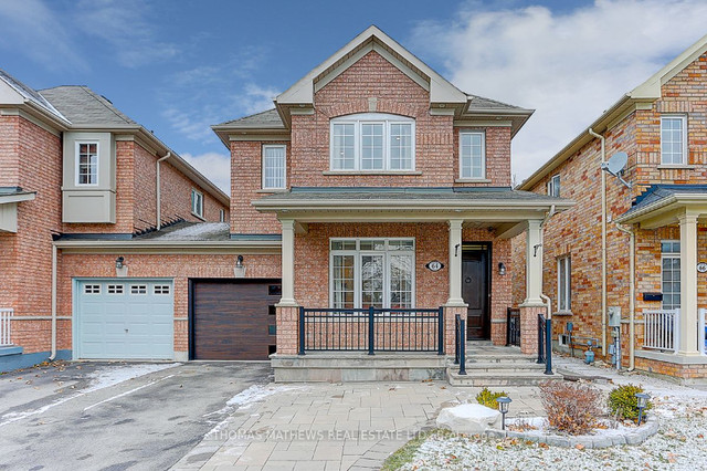 Well maintained Brick Home with 3 Bedrooms in Houses for Sale in Markham / York Region