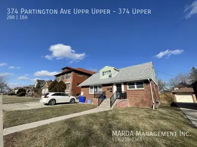 Welcome to 374 Partington Upper! Now available for rent is this bright and cozy 2-bedroom upper unit...