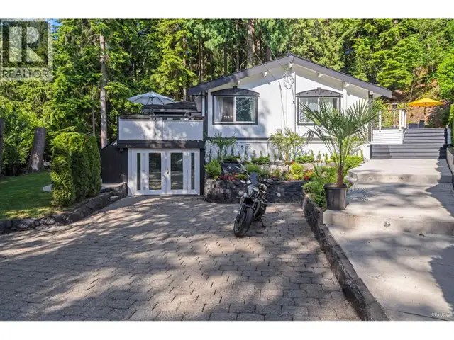 3870 EMERALD DRIVE North Vancouver, British Columbia in Houses for Sale in North Shore - Image 3