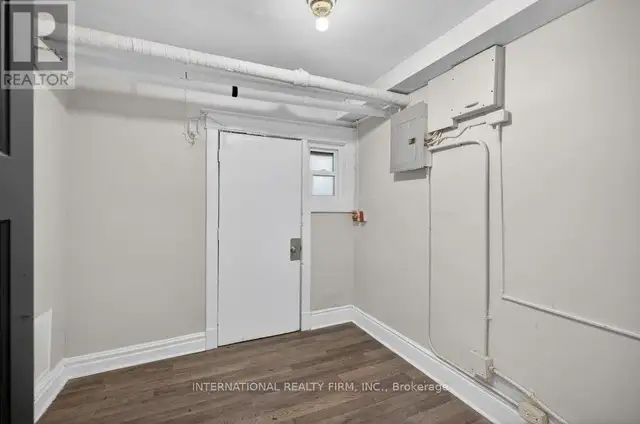 2 - 109 BALSAM AVENUE S Hamilton (Stipley), Ontario in Long Term Rentals in Hamilton - Image 14