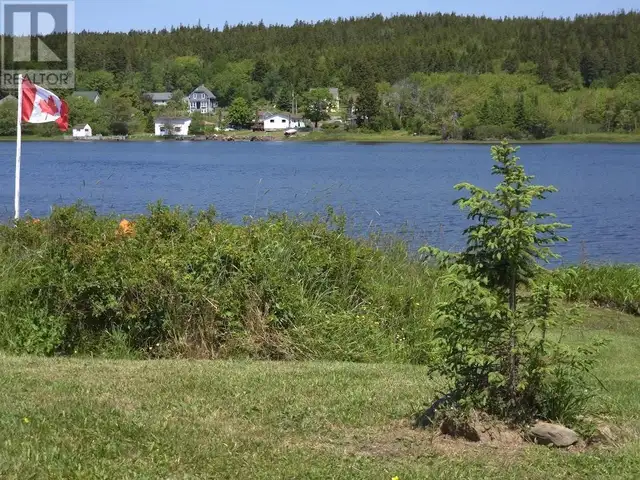 3781 Highway 332 Riverport, Nova Scotia62864758007809124