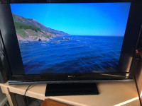 SONY 40'' LCD flat screen full HD TV with remote no issues 1080p