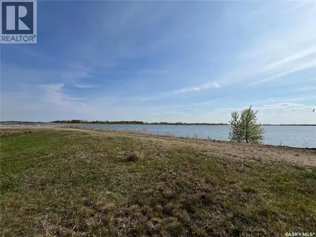 118-119 Murray CRESCENT Fishing Lake, Saskatchewan in Houses for Sale in Saskatoon - Image 5