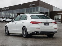 *Sunroof, Heated Seats, Apple CarPlay, Android Auto, Heated Steering Wheel!* This Mercedes C-Class o... (image 5)