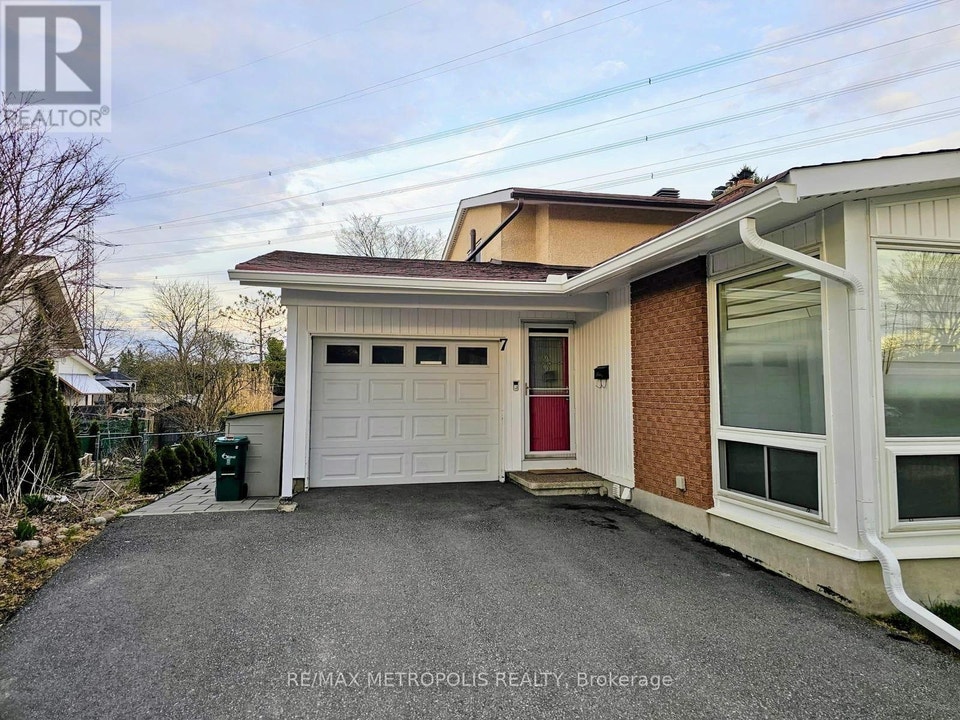 BSMT - 7 MEDHURST DRIVE Ottawa, Ontario | Long Term Rentals | Ottawa ...