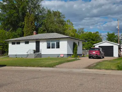 Well-Maintained & Move-In Ready Home with Spacious Yard! This beautifully updated home is truly move...