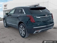 This Cadillac XT5 has a durable Turbocharged Gas I4 2.0L/ engine powering this Automatic transmissio... (image 2)