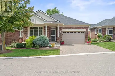Welcome to 7- 101 Southgate Parkway, St Thomas, a beautifully maintained, detached bungalow-style co...