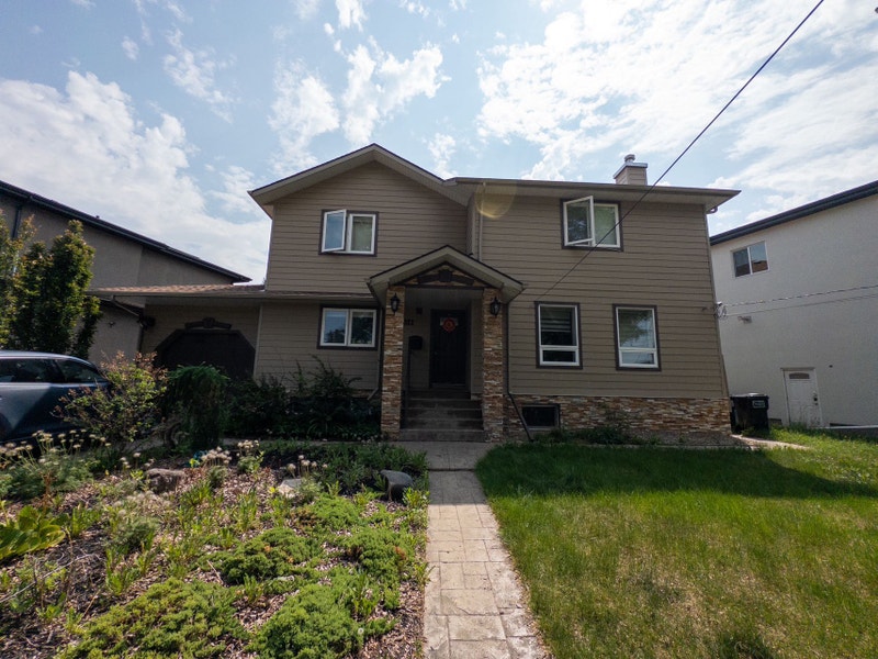 Furnished 4 Bedrooms 1 Bath Basement in Pleasantview Long Term