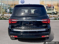 This INFINITI QX80 delivers a Premium Unleaded V-8 5.6 L/339 engine powering this Automatic transmis... (image 3)