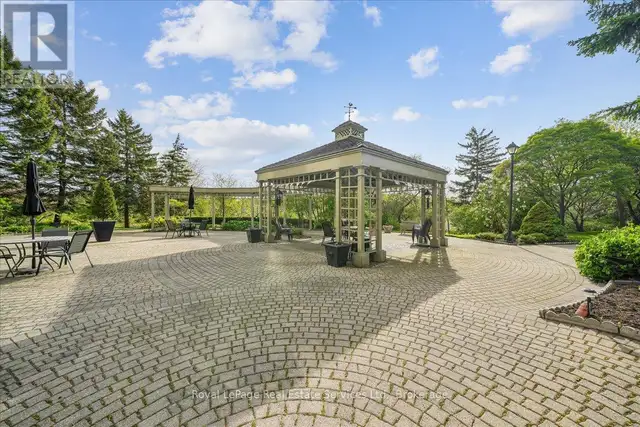 405 - 2511 LAKESHORE ROAD W Oakville (BR Bronte), Ontario in Condos for Sale in Oakville / Halton Region - Image 38