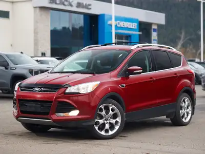 2015 Ford Escape Titanium AWD - Loaded with Features & Ready for Canadian Winters! Experience the pe...