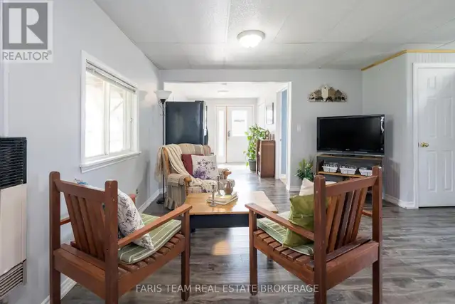 5632 PENETANGUISHENE ROAD Springwater (Elmvale), Ontario in Houses for Sale in Oakville / Halton Region - Image 14