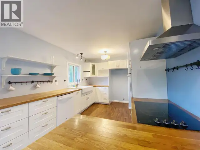 3440 BENCH ROAD Hazelton, British Columbia in Houses for Sale in Smithers - Image 9