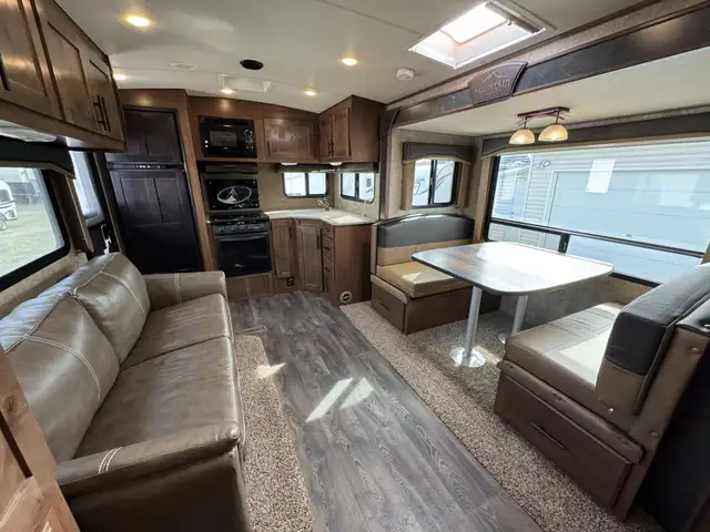 2019 ,Outdoors RV,Timber Ridge 24RKS in Travel Trailers & Campers in Kamloops - Image 6
