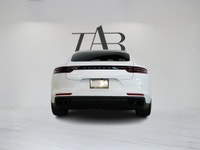 This 2019 Porsche Panamera 4 is a local Ontario vehicle that delivers an exceptional blend of perfor... (image 5)