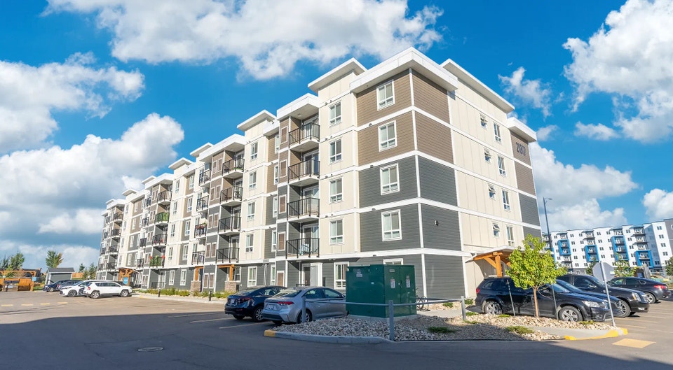 Pet-Friendly Two Bedroom Two Bath with In-suite Laundry for Rent 3