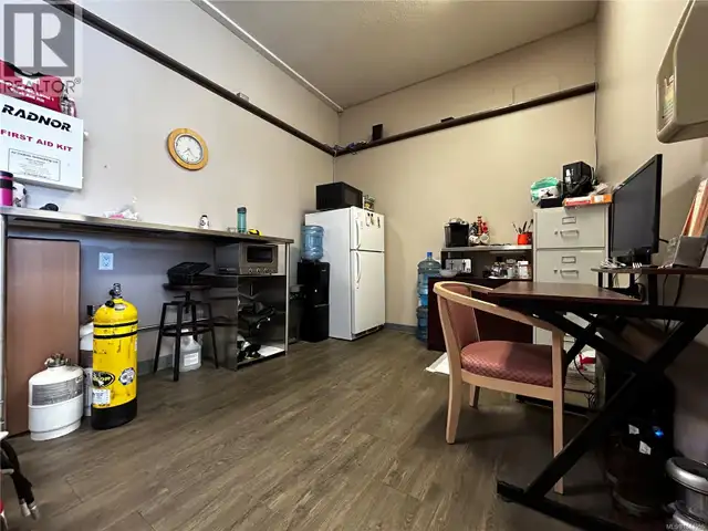 487 Burnside Rd E Victoria, British Columbia in Commercial & Office Space for Sale in Victoria - Image 27