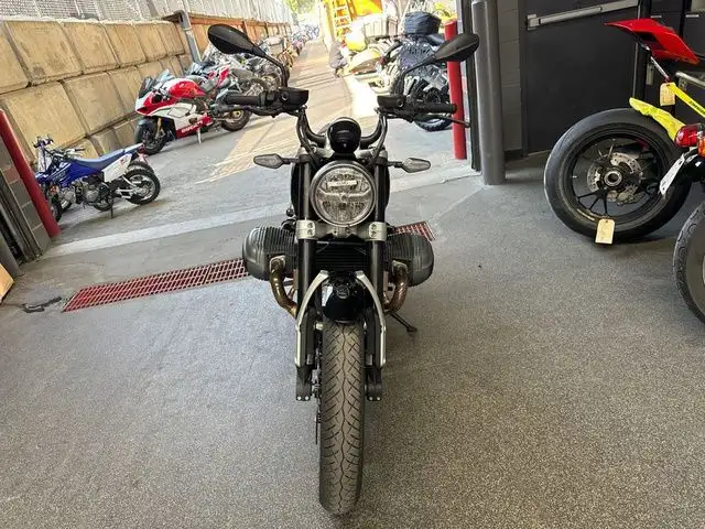 2024 BMW R 12 Blackstorm Metallic in Street, Cruisers & Choppers in Calgary - Image 8