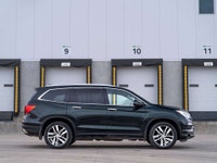 CARGET AUTOMOTIVE is thrilled to offer this 2017 Honda Pilot Touring, a well-equipped midsize SUV of... (image 5)