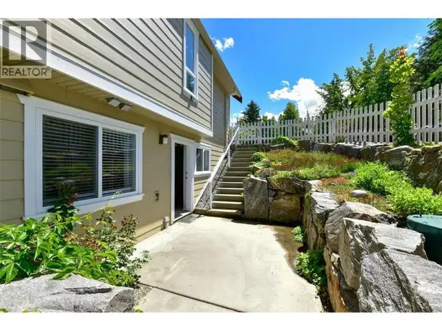 3672 Luxmoore Road Kelowna, British Columbia in Houses for Sale in Penticton - Image 41