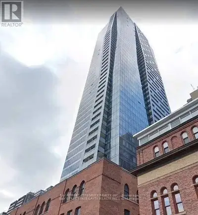 313 - 5 ST JOSEPH STREET Toronto (Bay Street Corridor), Ontario