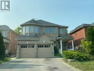 28 DELPHINIUM AVENUE Richmond Hill (Oak Ridges Lake Wilcox), Ont