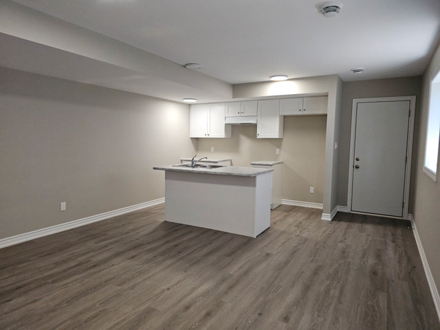 35 Superior Street  - 2 - Lower House for Rent in Long Term Rentals in St. Catharines