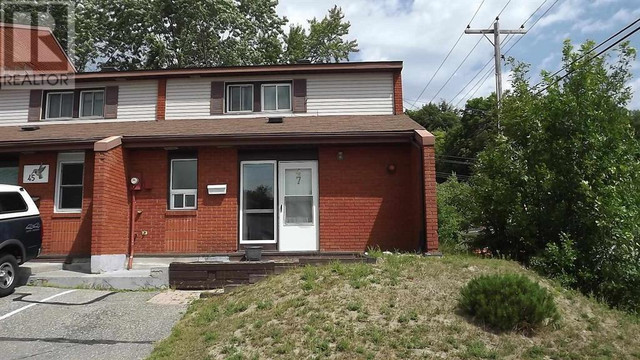 47 Mississauga AVE Elliot Lake, Ontario in Houses for Sale in Sudbury - Image 2