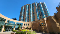 All Inclusive Downtown Barrie Waterfront View! 2-Bed/2-Bath