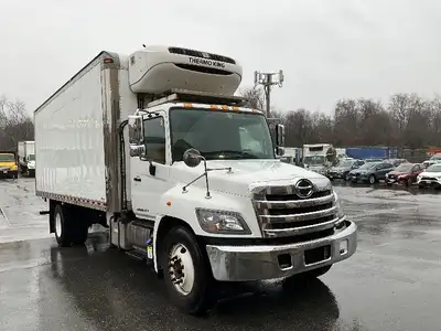 2019 HINO TRUCK 338;Medium Duty Trucks - VAN-REEFER Penske Location 632 BELGRAVE WAY DELTA BC V3M 5R...