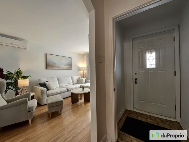 $599,000 - Bungalow for sale in Laval-des-Rapides — photo 3