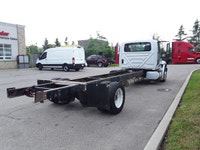 2017 NAVISTAR INTERNATIONAL 4300 LP Cab and Chassis - Automatic transmission-25500 GVW. 2017 Interna... (image 5)