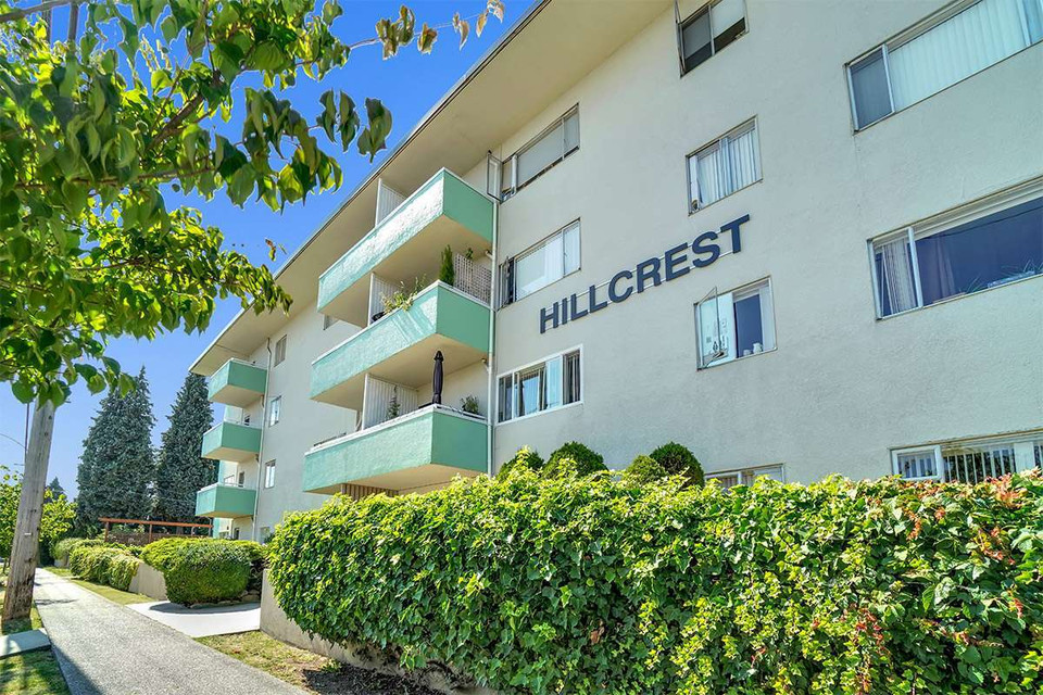 Hillcrest Manor Apartments - 1 Bdrm available at 1303 Eighth Ave in Long Term Rentals in Burnaby/New Westminster