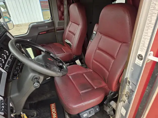 2013 KENWORTH T660 in Heavy Trucks in Saskatoon - Image 66