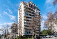 In the West End! If you're looking for Yaletown fit and finish with a West End English Bay view, the... (image 4)