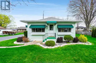44 McCallum AVENUE Kingsville, Ontario