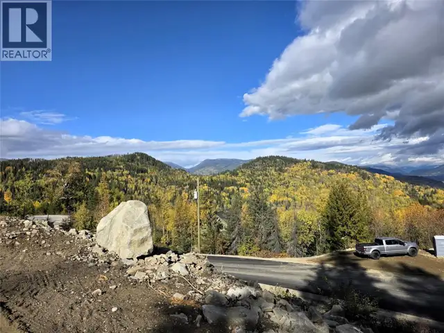 Lot 2 Richie Road Rossland, British Columbia in Land for Sale in Penticton - Image 7