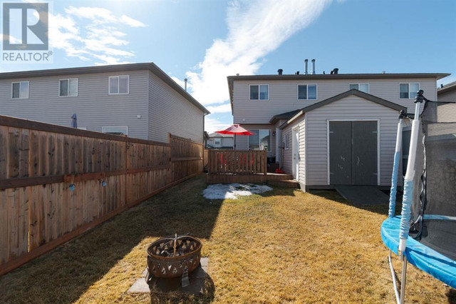 211 Bear Paw Drive Fort McMurray, Alberta in Condos for Sale in Edmonton - Image 2