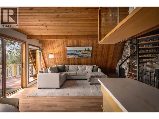 6431 Renfrew Road Peachland, British Columbia in Houses for Sale in Penticton - Image 11